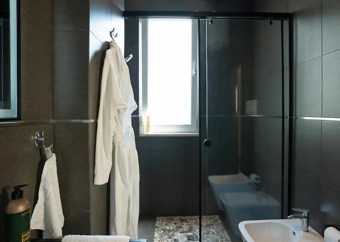 Aptos Aptartment アパート